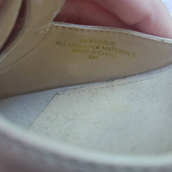 Guess WGPreslie Peep Toe Cork Wedge Sandals Sz. 8.5 - Picture 6 of 6